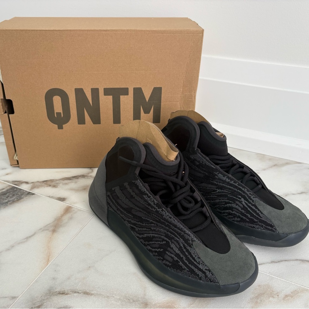 adidas Yeezy QNTM Basketball Sneakers Black GX1317 Size 7.5 (women’s 8)